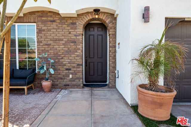 42871 Beato Drive, Indio CA: https://media.crmls.org/mediaz/5710783b-d199-4c47-94ce-f1487c5a259a.jpg