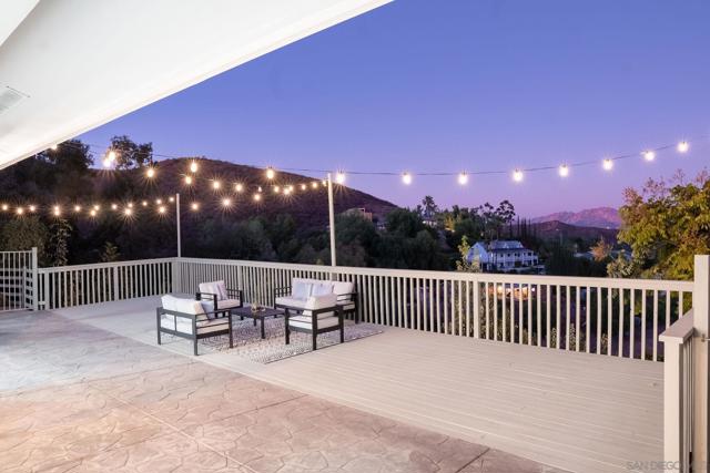 11774 Rocoso Rd, Lakeside CA: https://media.crmls.org/mediaz/57108412-3c9b-4a81-bcba-893001da07c8.jpg