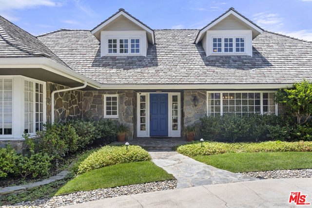717 North Alta Drive photo 4