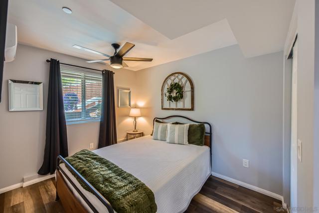 9180 Tokaj Ln, Spring Valley CA: https://media.crmls.org/mediaz/5712a5ba-7257-45dc-86c3-8a0cc3da7787.jpg