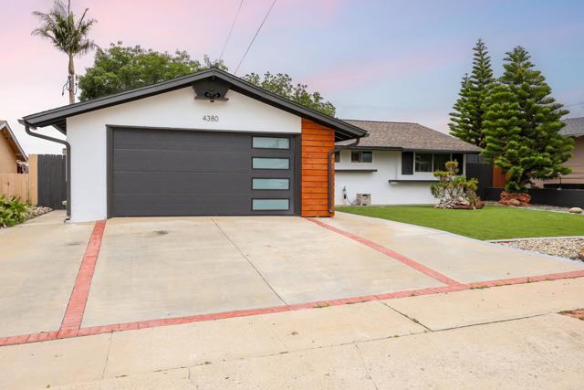 Detail Gallery Image 7 of 68 For 4380 Rolfe Rd, San Diego,  CA 92117 - 3 Beds | 2 Baths