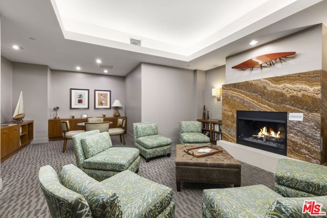 13650 Marina Pointe Drive, Marina del Rey CA: https://media.crmls.org/mediaz/5712ce7c-a7ff-4c3a-9bed-bbf452984f1b.jpg