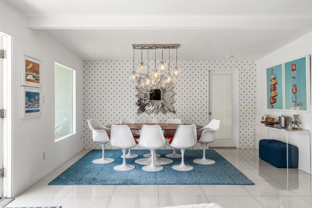 1115 Pasatiempo Road, Palm Springs CA: https://media.crmls.org/mediaz/571536f1-a606-4e2f-91d3-7805cfc0df97.jpg