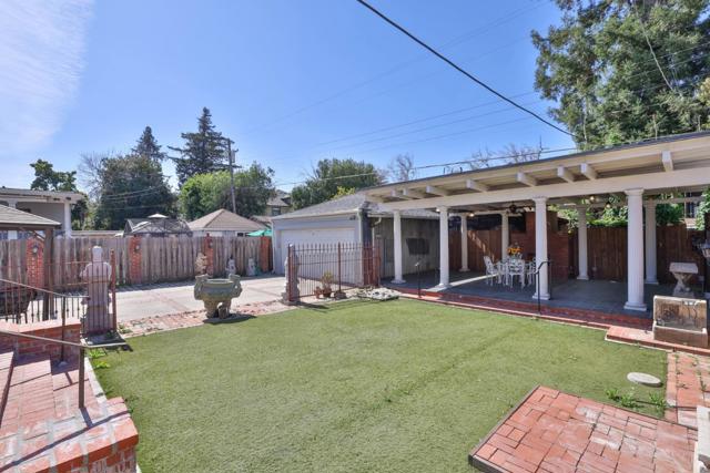 73 S 15th Street, San Jose CA: https://media.crmls.org/mediaz/5715bea4-666f-4aad-9bc4-956cbbc4b179.jpg