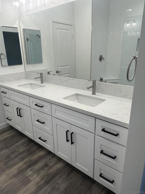 11977 Raceway, Lakeside CA: https://media.crmls.org/mediaz/571a56e9-0760-434e-81a1-ae83661981a8.jpg