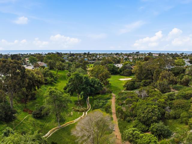Detail Gallery Image 21 of 21 For 1089 Woodlake Drive, Cardiff By The Sea,  CA 92007 - 3 Beds | 3 Baths