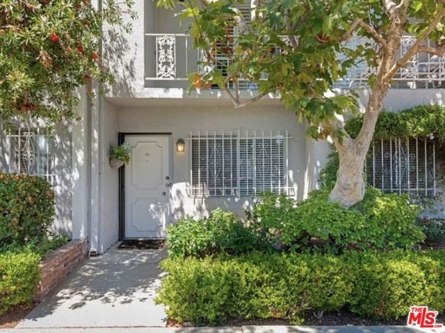 404 San Vicente Boulevard, 28 photo 13