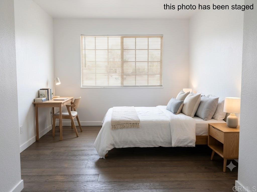 https://media.crmls.org/mediaz/571e9f35-f075-47a2-8e31-3eda8aec0969.jpg?preset=X-Large