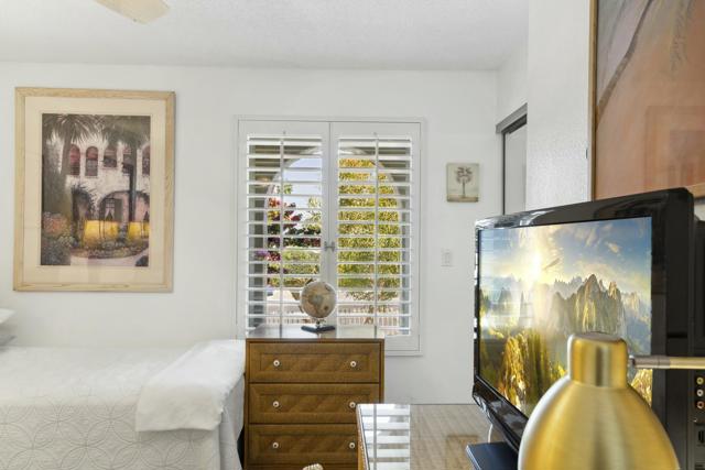 37369 Bankside Drive, Cathedral City CA: https://media.crmls.org/mediaz/571f151d-19e0-4810-85e5-b0394bf18ede.jpg