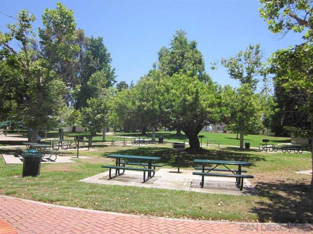 5150 Abuela Dr, San Diego CA: https://media.crmls.org/mediaz/571f174c-7ce2-4c03-bd07-ed5cc8197670.jpg
