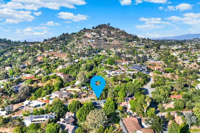 9399 Carmichael Drive, La Mesa CA: https://media.crmls.org/mediaz/571f19af-f250-431d-9165-bccb8e9856b2.jpg