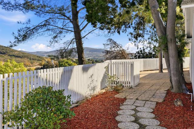 Detail Gallery Image 30 of 32 For 1803 Towhee St, San Marcos,  CA 92078 - 4 Beds | 3 Baths