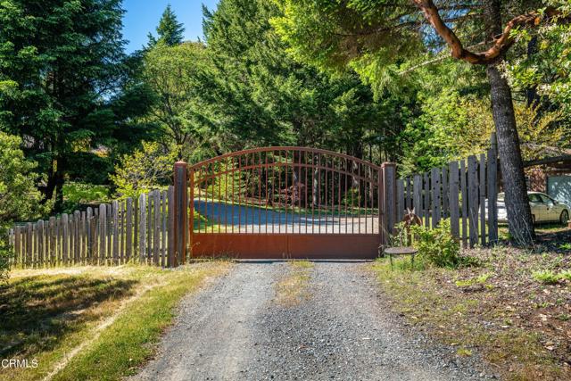 Detail Gallery Image 26 of 39 For 28751 Skyview Rd, Willits,  CA 95490 - 3 Beds | 3/1 Baths