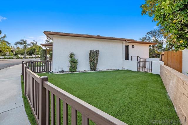 4386 Argos Dr, San Diego CA: https://media.crmls.org/mediaz/571ff764-fe8a-4d3b-9ecd-9d46973a0c4b.jpg