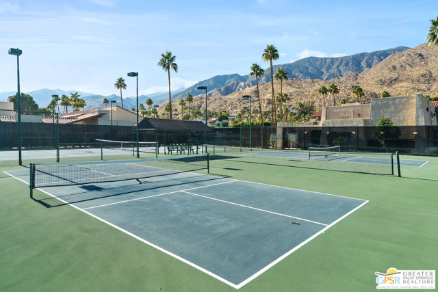 2180 S Palm Canyon Drive, Palm Springs CA: https://media.crmls.org/mediaz/572068c4-f9b3-4bf8-9db2-c6683f552a23.jpg