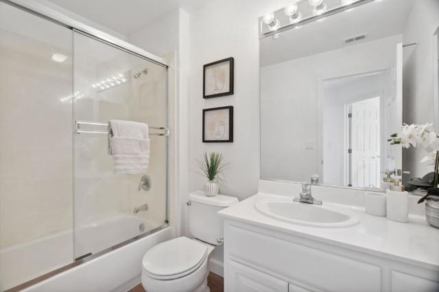 4440 Rivermark Parkway, Santa Clara CA: https://media.crmls.org/mediaz/5720cff3-8762-4698-bdb4-7c644b4123b0.jpg