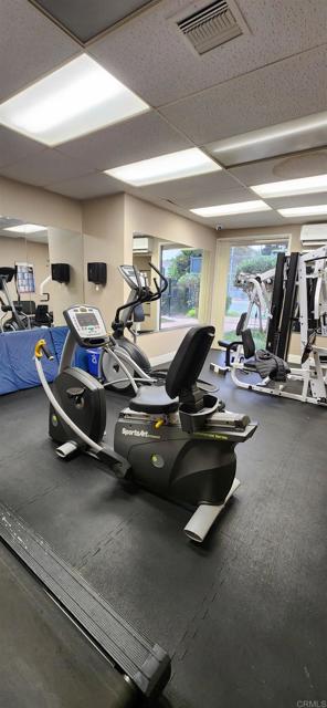 Detail Gallery Image 17 of 19 For 6202 Friars Rd #302,  San Diego,  CA 92108 - 2 Beds | 1 Baths