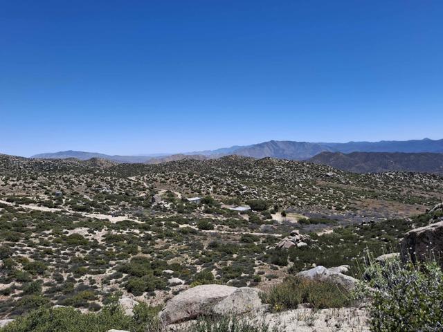 36151 Old Wilson Road, Ranchita CA: https://media.crmls.org/mediaz/5722f4c7-fa94-4b5a-9e22-a6a3e6f8c558.jpg