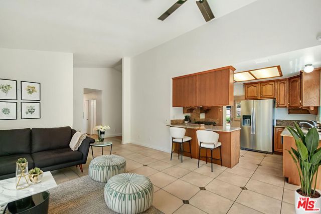 12671 Gun Avenue, Chino CA: https://media.crmls.org/mediaz/5723c4f2-3825-4b1c-b736-d3a16d23f57d.jpg