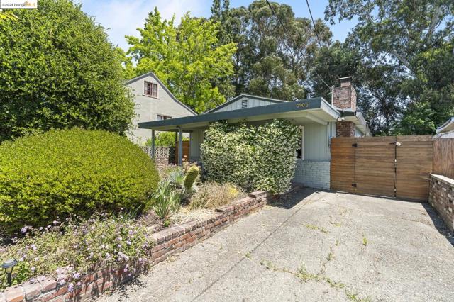 3906 Forest Hill Ave, Oakland, CA 94602