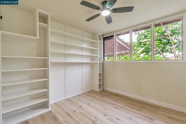 3119 Meadowbrook Dr, Concord CA: https://media.crmls.org/mediaz/572486a6-c897-4ad7-b4a7-34d185f51148.jpg
