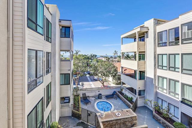 7550 Eads Ave, La Jolla, California 92037, 2 Bedrooms Bedrooms, ,2 BathroomsBathrooms,Condominium,For Sale,Eads Ave,250001170SD