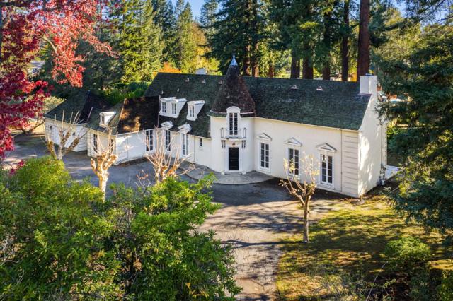 123 Stockbridge Avenue, Atherton CA: https://media.crmls.org/mediaz/57251026-3949-421e-b9be-b61015f8e142.jpg