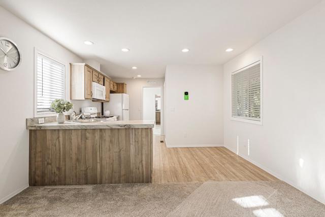108 Cottonwood Road, Oroville CA: https://media.crmls.org/mediaz/572589f4-9516-4e83-8291-052bc4bdfdf1.jpg
