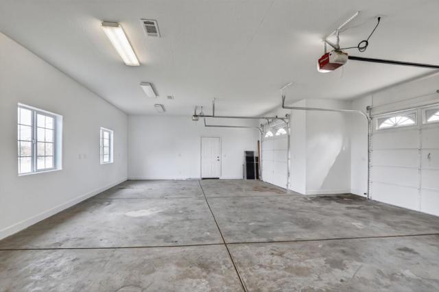 35 Blazeford Gulch, Oroville CA: https://media.crmls.org/mediaz/5725e437-da73-444b-8027-2c34d5119ffc.jpg