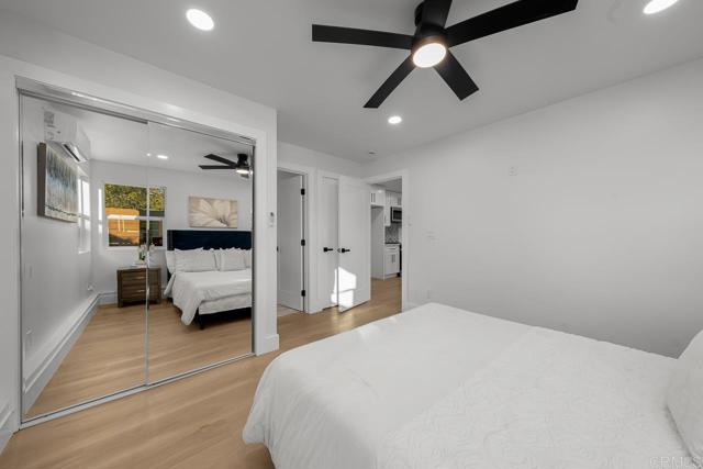 Image 37 of 42 For 7118 Stanford Ave.