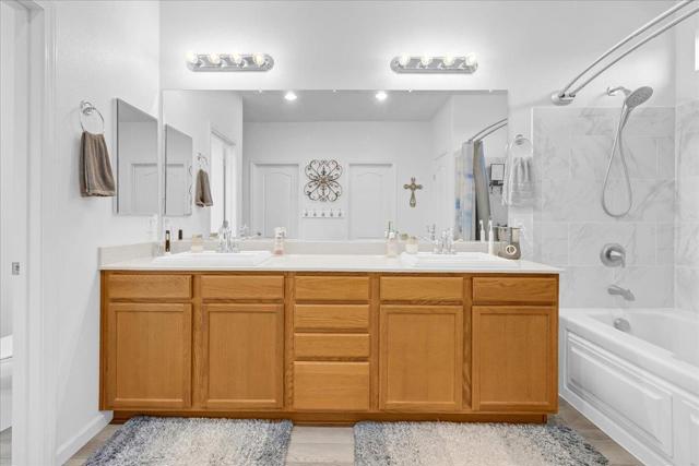 1751 Brighton Drive, Hollister CA: https://media.crmls.org/mediaz/572790f5-571f-42b5-ace9-95fbec36be69.jpg
