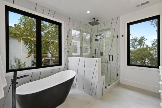 18061 Saratoga Los Gatos Road, Monte Sereno CA: https://media.crmls.org/mediaz/5727de2c-d85d-40f9-a412-608999e4b011.jpg