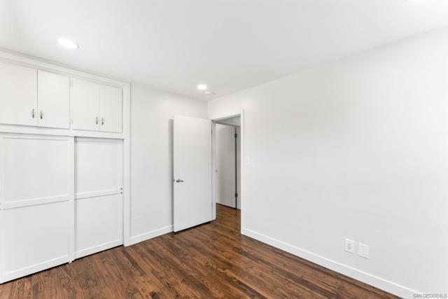 709 4th AVE, Chula Vista CA: https://media.crmls.org/mediaz/5729895b-6c87-4e60-802c-b840ee077d19.jpg
