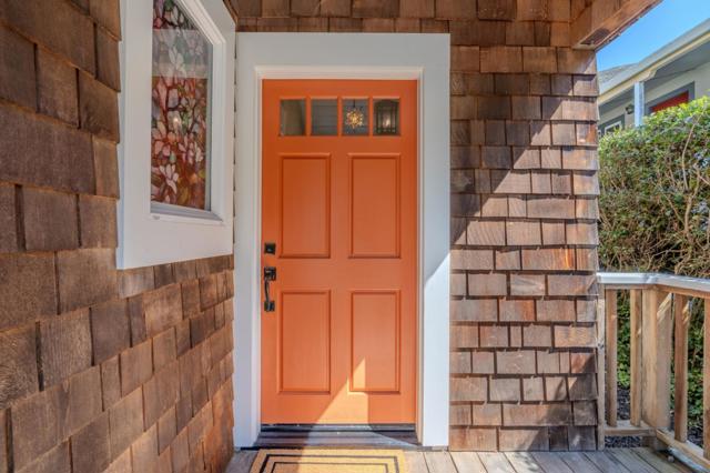 647 Canyon Drive, Pacifica CA: https://media.crmls.org/mediaz/572a30cb-7af7-48bc-858f-ad50b366a15b.jpg