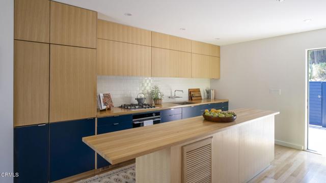 1070 Montecito Drive, Los Angeles CA: https://media.crmls.org/mediaz/572a5fe0-3e6a-462d-876d-e70295d4986b.jpg