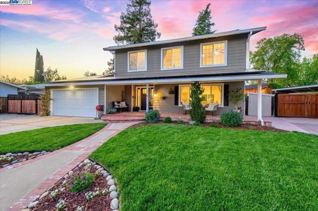 4839 Merganser Ct, Pleasanton CA: https://media.crmls.org/mediaz/572a75a5-330c-40a8-9074-8f360b36c1f7.jpg