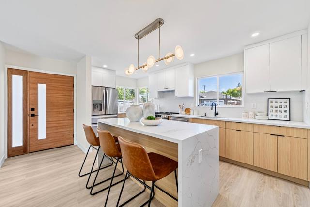 1129 Lexington Drive, Sunnyvale CA: https://media.crmls.org/mediaz/572ab5af-b1b5-42c5-ae33-3166debbde7e.jpg