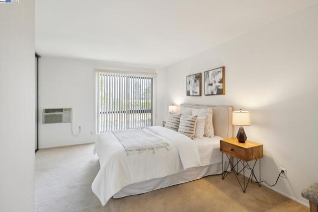 8985 Alcosta Blvd, San Ramon CA: https://media.crmls.org/mediaz/572b3868-0354-4daa-beba-3ec03a211344.jpg
