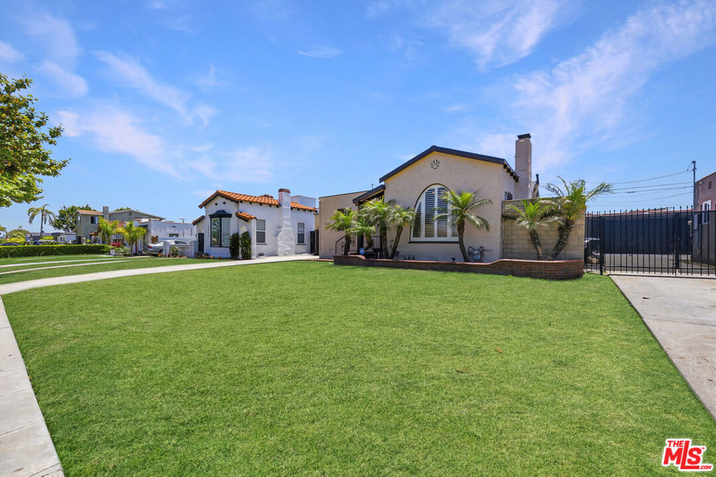 2430 W 77th Street