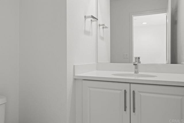 Detail Gallery Image 13 of 16 For 2524 Chamomile Ln, Carlsbad,  CA 92008 - 3 Beds | 2/2 Baths