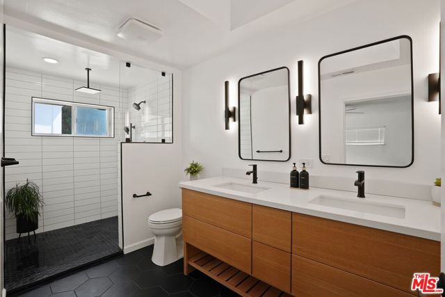 1716 Lodgepole Road, San Marcos CA: https://media.crmls.org/mediaz/572bd317-bd48-46a9-af8b-f9eb92dea0b3.jpg