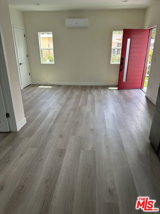 3556 Butler Avenue, Los Angeles CA: https://media.crmls.org/mediaz/572c5410-6238-4e56-958f-e44e6e96372c.jpg