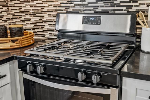2255 River Bed Court, Santa Clara CA: https://media.crmls.org/mediaz/572d6824-cf44-450e-8aca-9672a20c9a64.jpg