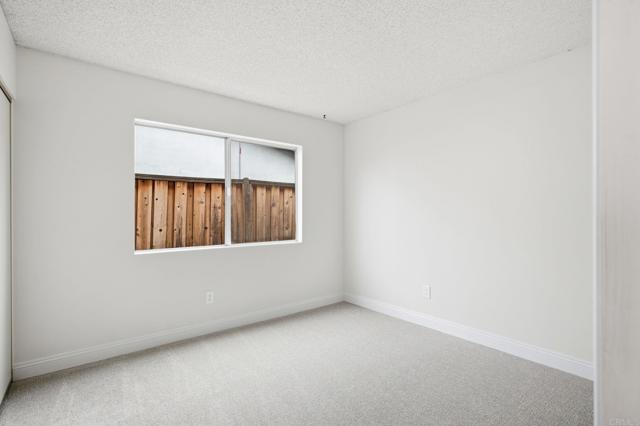 Detail Gallery Image 28 of 44 For 1711 Oak Hill Dr, Escondido,  CA 92027 - 4 Beds | 2 Baths