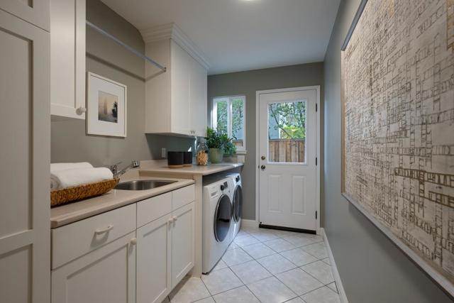 1455 Redwood Drive, Los Altos CA: https://media.crmls.org/mediaz/572df60a-b087-4d50-8286-32f6d84f8425.jpg