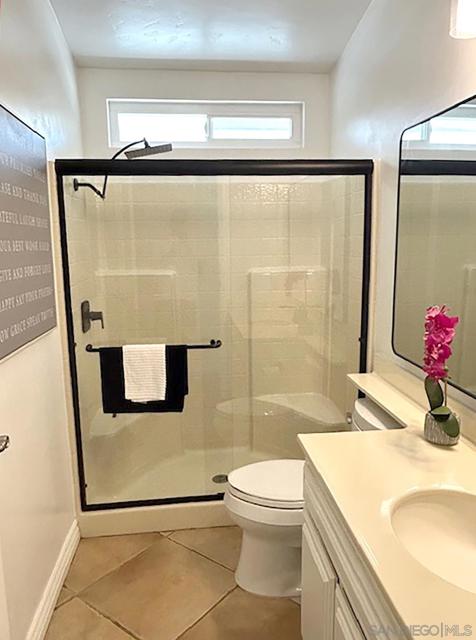 2010 W San Marcos Blvd, San Marcos CA: https://media.crmls.org/mediaz/572e4a5f-8eb7-4373-bdd0-6149dbc49256.jpg
