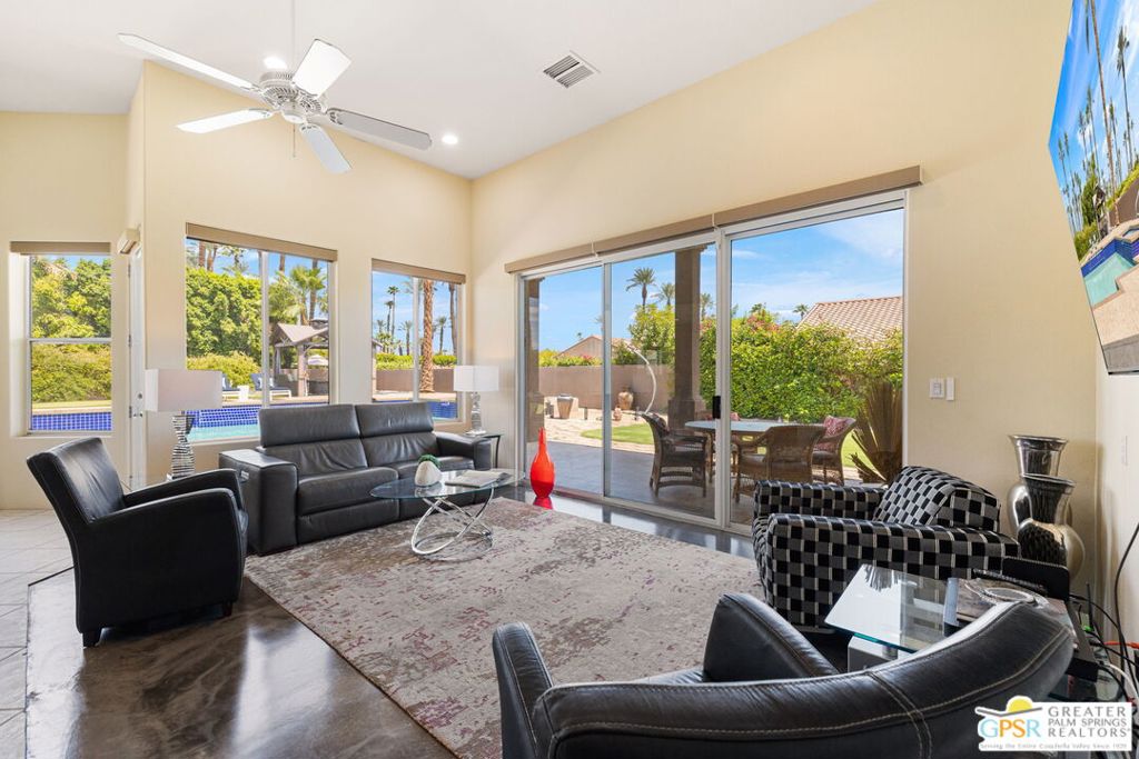 MLS #25582673PS image #16