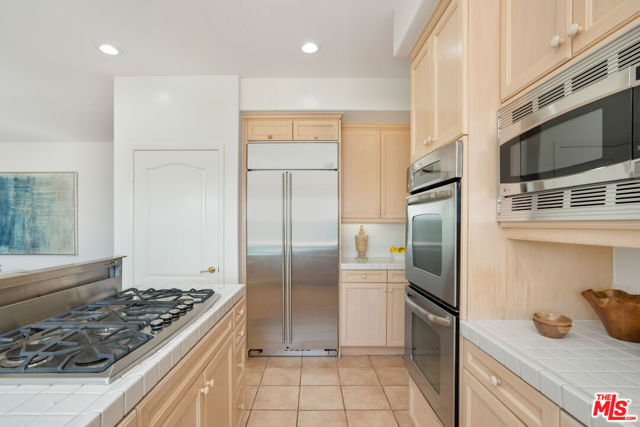 16632 Calle Jermaine photo 8
