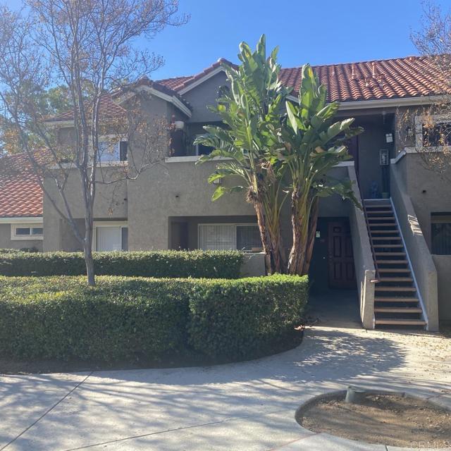 Detail Gallery Image 3 of 23 For 200 E Alessandro Bld #34,  Riverside,  CA 92508 - 2 Beds | 2 Baths