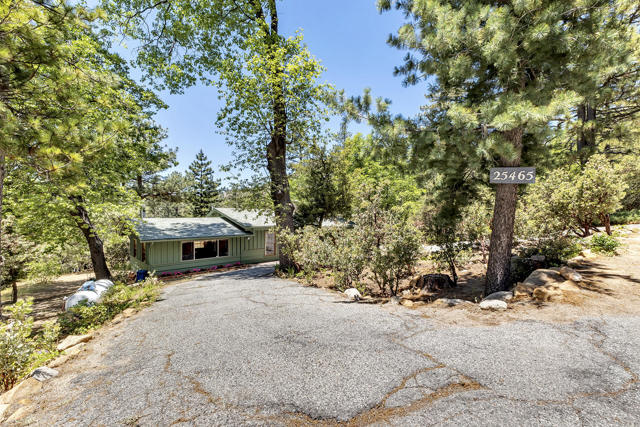 Image 3 for 25465 Seneca Dr, Idyllwild, CA 92549